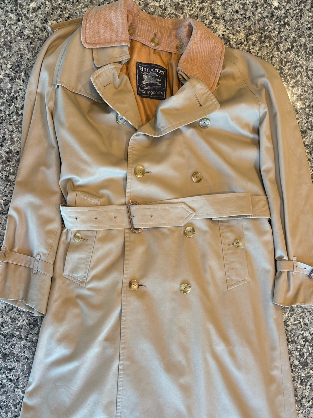 Burberrys Bloomingdale’s Tan Trench Coat with Wool Liner Made in England VTG
